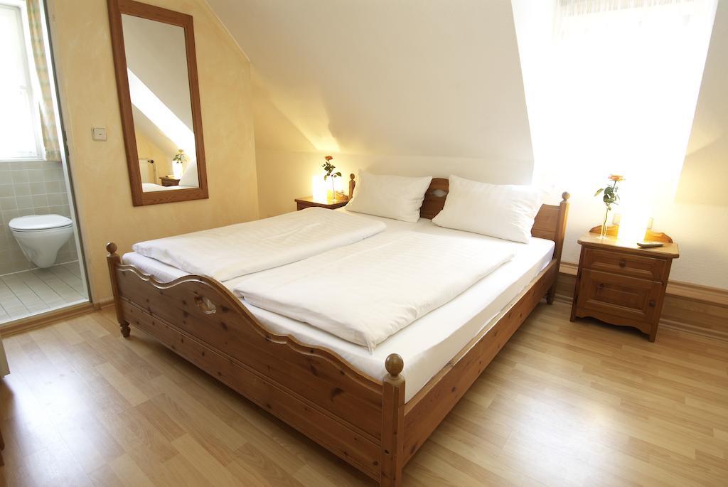 Hotel Regina Zirndorf Pokoj fotografie